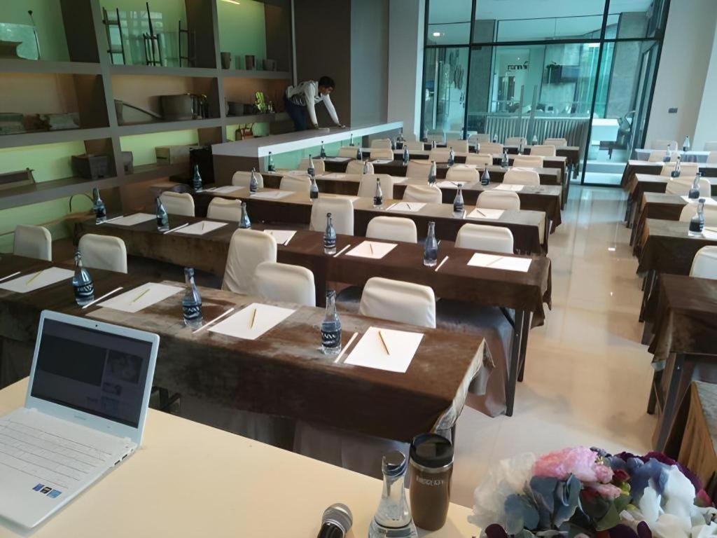 Ingtara Hotel Khonken Kültér fotó